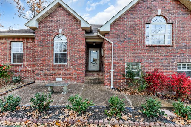 131 Lane Dr, Mount Juliet, TN 37122