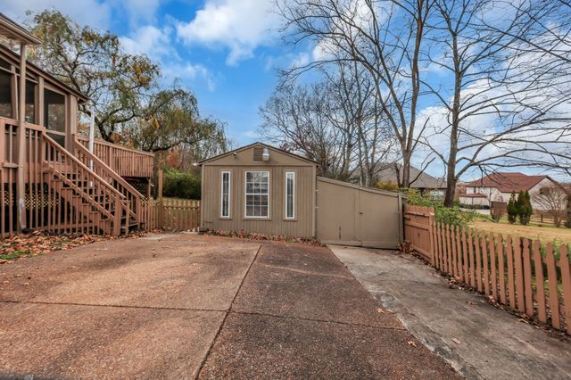 131 Lane Dr, Mount Juliet, TN 37122