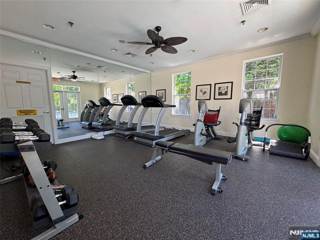 523 Bushes Lane 523, Elmwood Park, NJ 07407