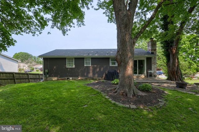 116 OXFORD DR, Lititz, PA 17543