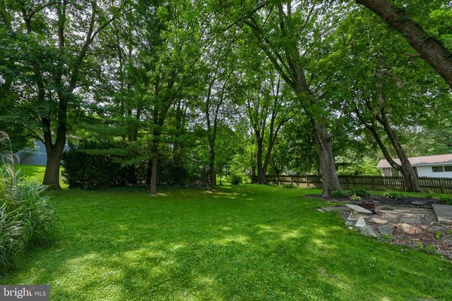 116 OXFORD DR, Lititz, PA 17543