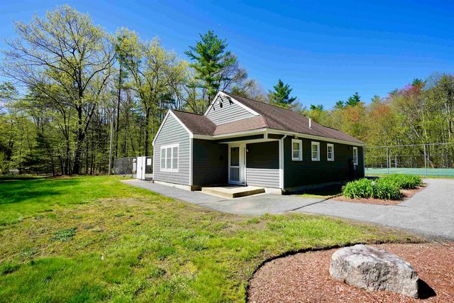 5 Boulder Way, Merrimack, NH 03054