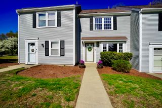 5 Boulder Way, Merrimack, NH 03054