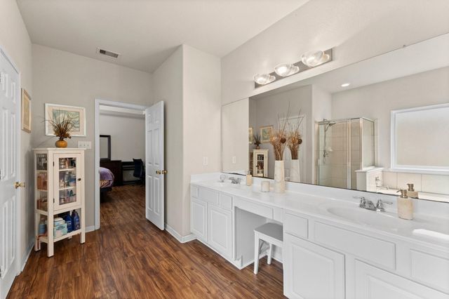 914 Spring Heights Dr, Spring, TX 77373