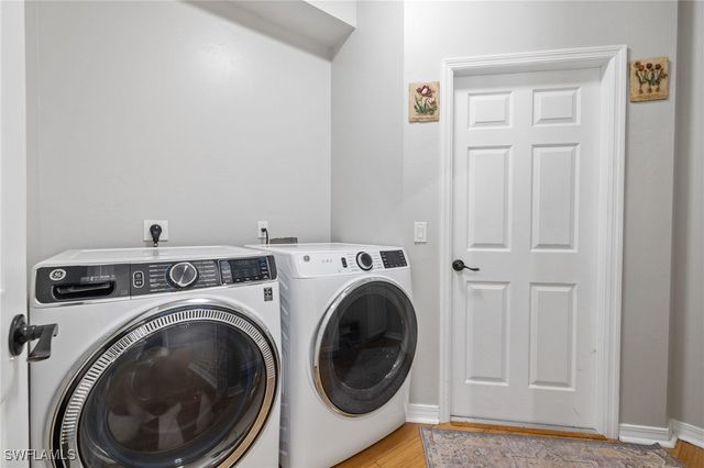 321 SE 31st ST, Cape Coral, FL 33904