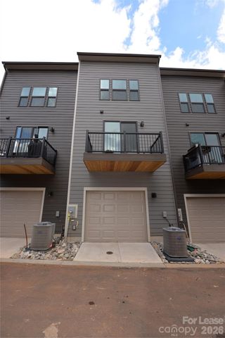 3724 Ellington Street, Charlotte, NC 28211