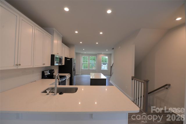 3724 Ellington Street, Charlotte, NC 28211