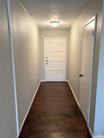 10310 Overview Drive, Sugar Land, TX 77498