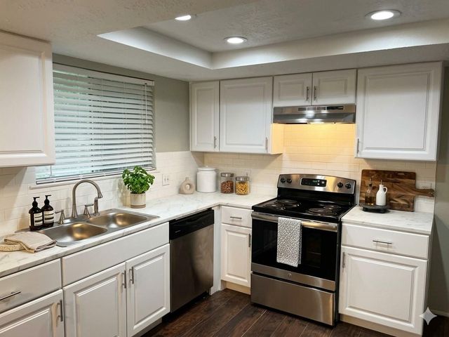 10310 Overview Drive, Sugar Land, TX 77498