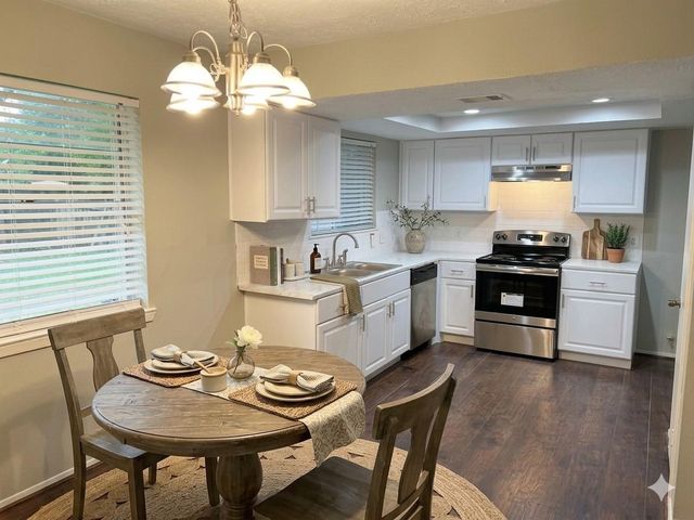 10310 Overview Drive, Sugar Land, TX 77498