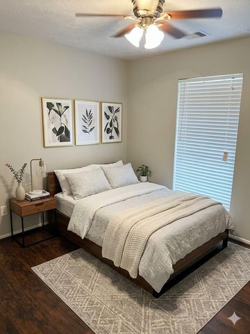 10310 Overview Drive, Sugar Land, TX 77498