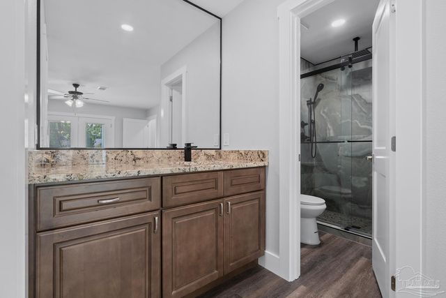 1238 Middlebrook Dr, Pensacola, FL 32506