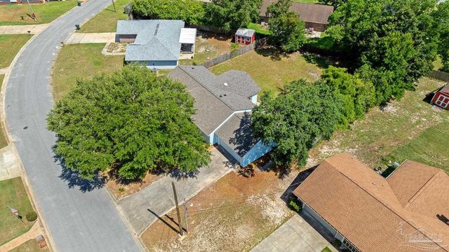 1238 Middlebrook Dr, Pensacola, FL 32506