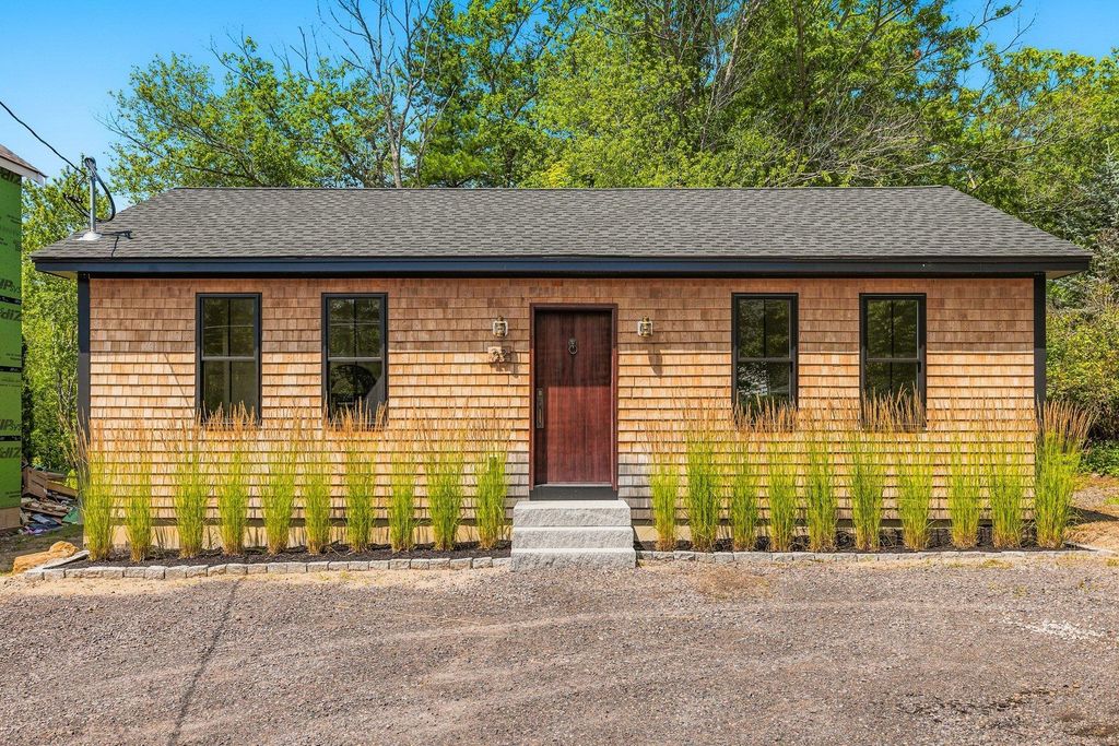 22 Pioneer Road, Rye, NH 03870