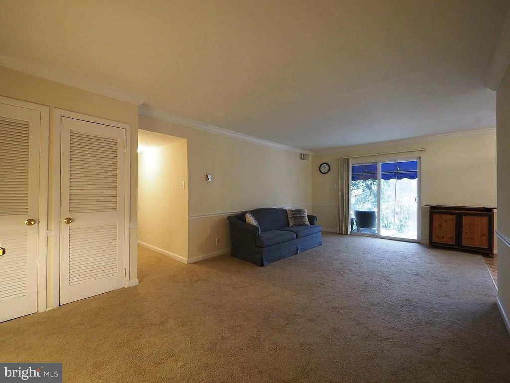300 BYBERRY RD #308, PHILADELPHIA, PA 19116 — photo 2