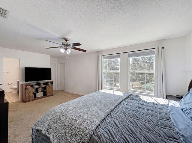 36115 MARKREE CASTLE AVENUE, Dade City, FL 33525