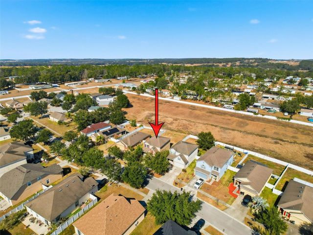 36115 MARKREE CASTLE AVENUE, Dade City, FL 33525