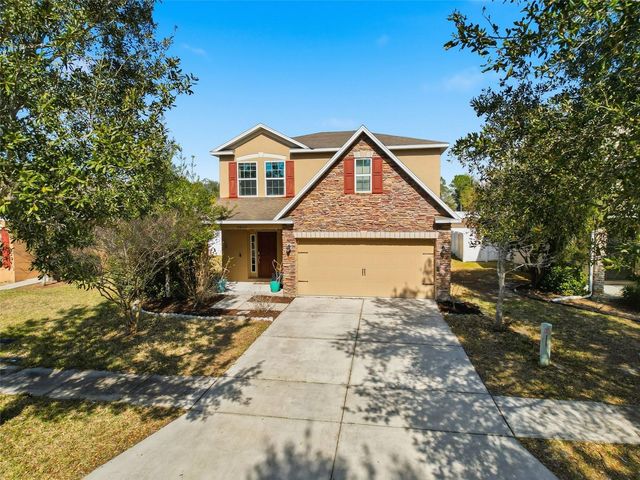 36115 MARKREE CASTLE AVENUE, Dade City, FL 33525