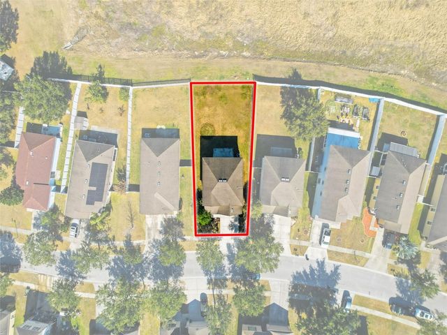 36115 MARKREE CASTLE AVENUE, Dade City, FL 33525