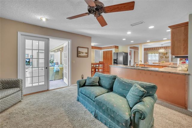 10311 COUNTY ROAD 117, Oxford, FL 34484