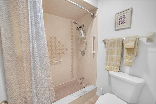 10311 COUNTY ROAD 117, Oxford, FL 34484