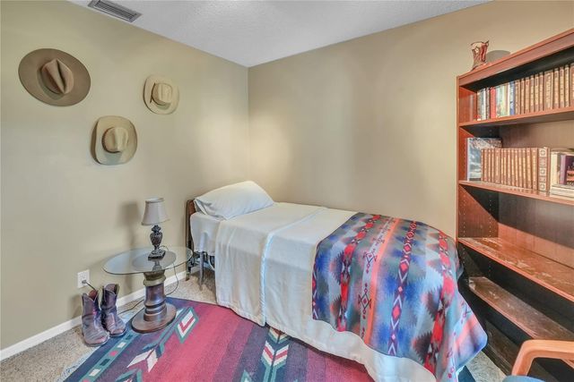 10311 COUNTY ROAD 117, Oxford, FL 34484