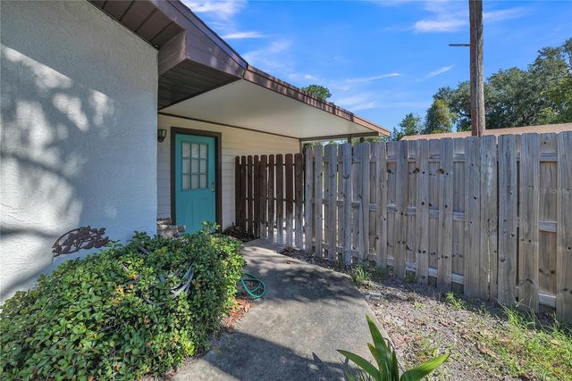 10311 COUNTY ROAD 117, Oxford, FL 34484