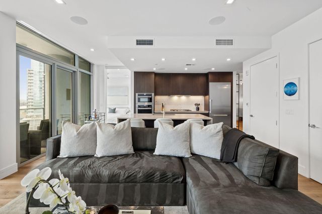 501 West Ave 1405, Austin, TX 78701
