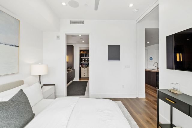 501 West Ave 1405, Austin, TX 78701