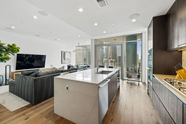 501 West Ave 1405, Austin, TX 78701
