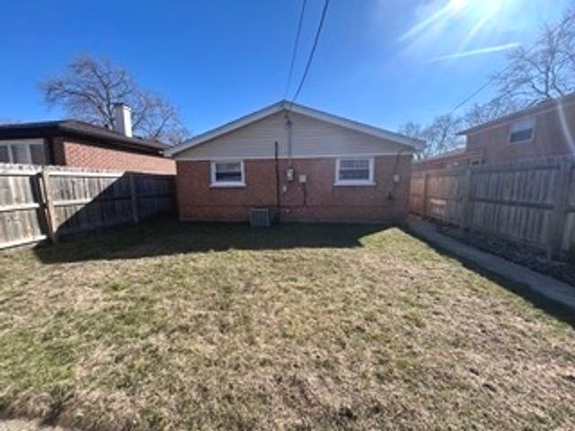 2814 E 127th Street, Chicago, IL 60633