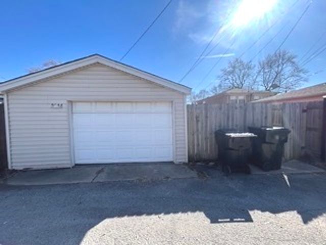 2814 E 127th Street, Chicago, IL 60633