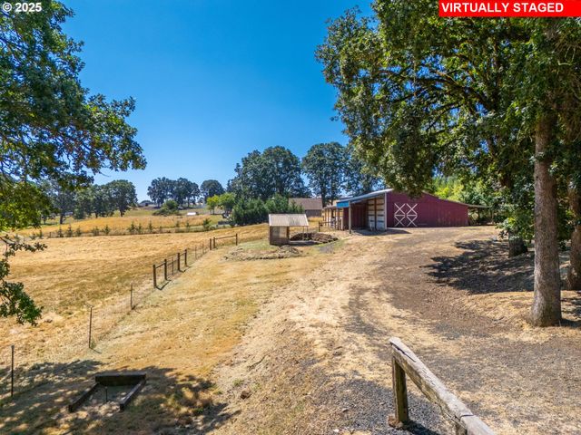 34388 GRENZ Ln, Albany, OR 97322