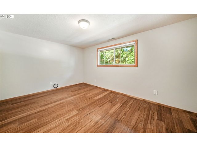 34388 GRENZ Ln, Albany, OR 97322