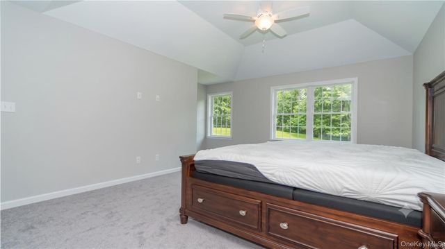 5 Harrier Ridge Drive, Wallkill, NY 12589
