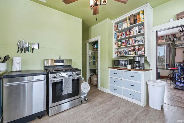 1240 W Oakdale Drive, Fort Wayne, IN 46807