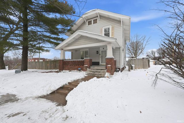 1240 W Oakdale Drive, Fort Wayne, IN 46807