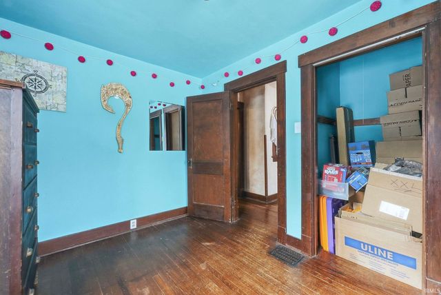 1240 W Oakdale Drive, Fort Wayne, IN 46807