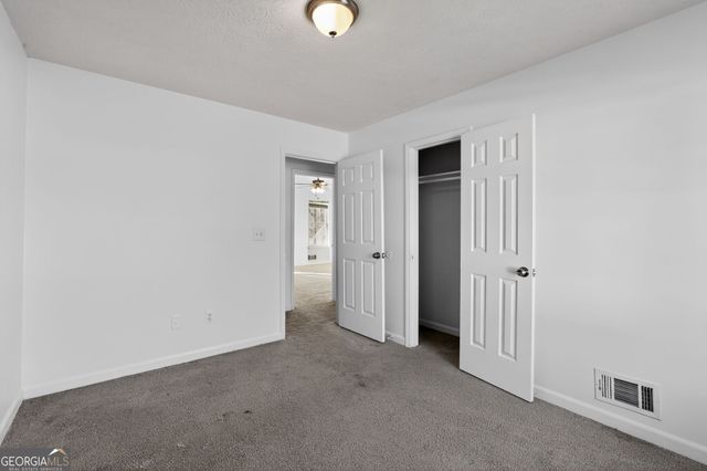 4223 Sheppard Xing Way, Stone Mountain, GA 30083