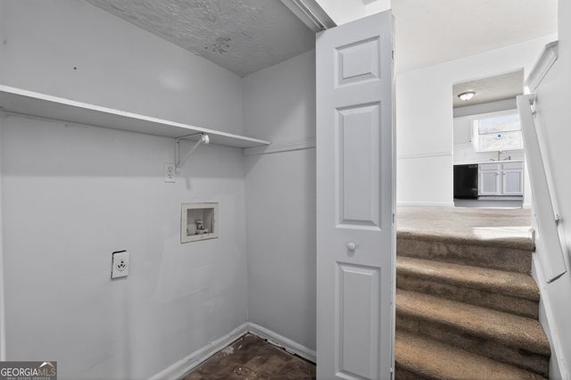 4223 Sheppard Xing Way, Stone Mountain, GA 30083