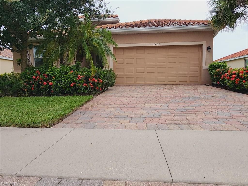 2432 Caslotti WAY, Cape Coral, FL 33909