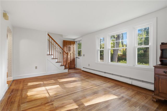 380 Angel Road, North Providence, RI 02904