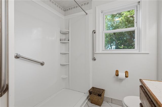380 Angel Road, North Providence, RI 02904