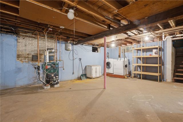 380 Angel Road, North Providence, RI 02904