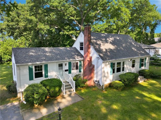 380 Angel Road, North Providence, RI 02904