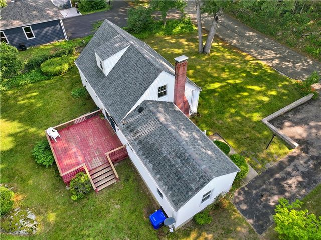 380 Angel Road, North Providence, RI 02904