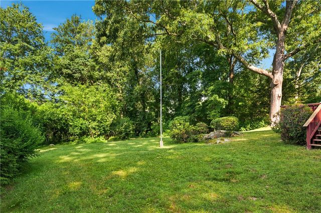 380 Angel Road, North Providence, RI 02904
