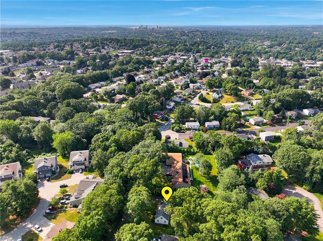 380 Angel Road, North Providence, RI 02904