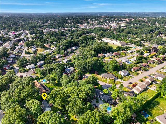 380 Angel Road, North Providence, RI 02904