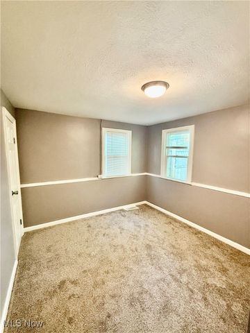 3679 Sanford Avenue, Stow, OH 44224